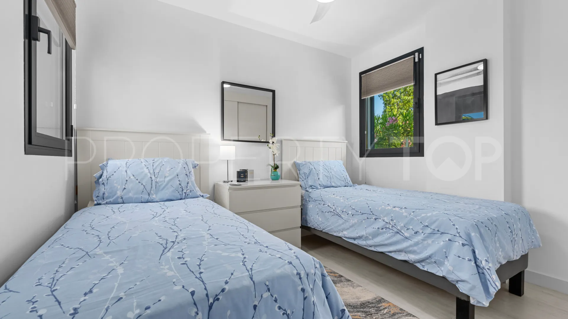 Se vende apartamento planta baja en Las Olas de 3 dormitorios