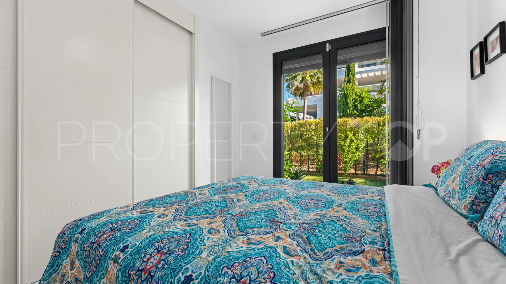 Se vende apartamento planta baja en Las Olas de 3 dormitorios