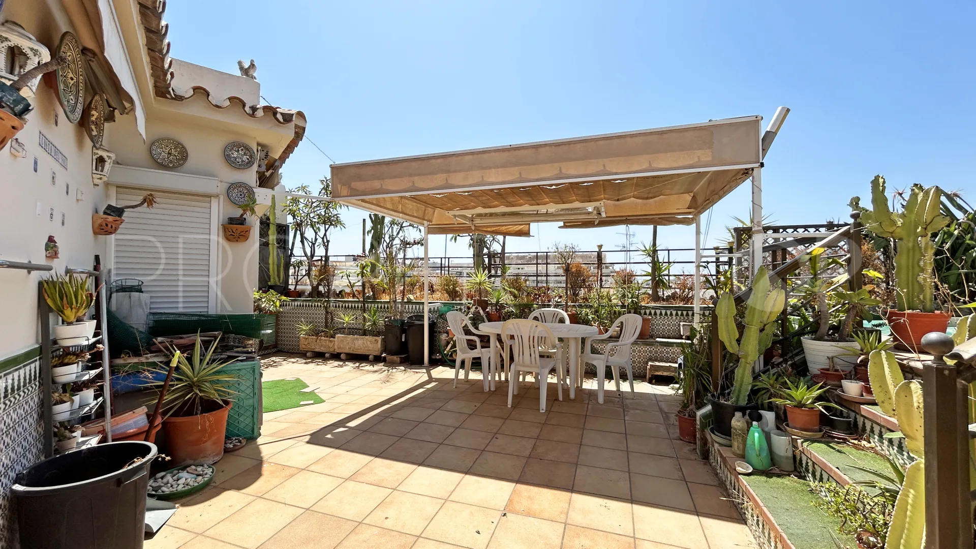 For sale duplex penthouse with 4 bedrooms in Marbella Centro