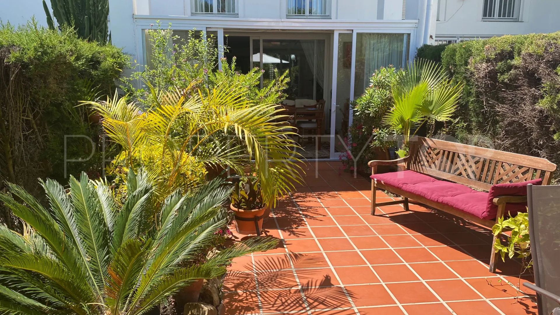 2 bedrooms ground floor duplex in Estepona for sale
