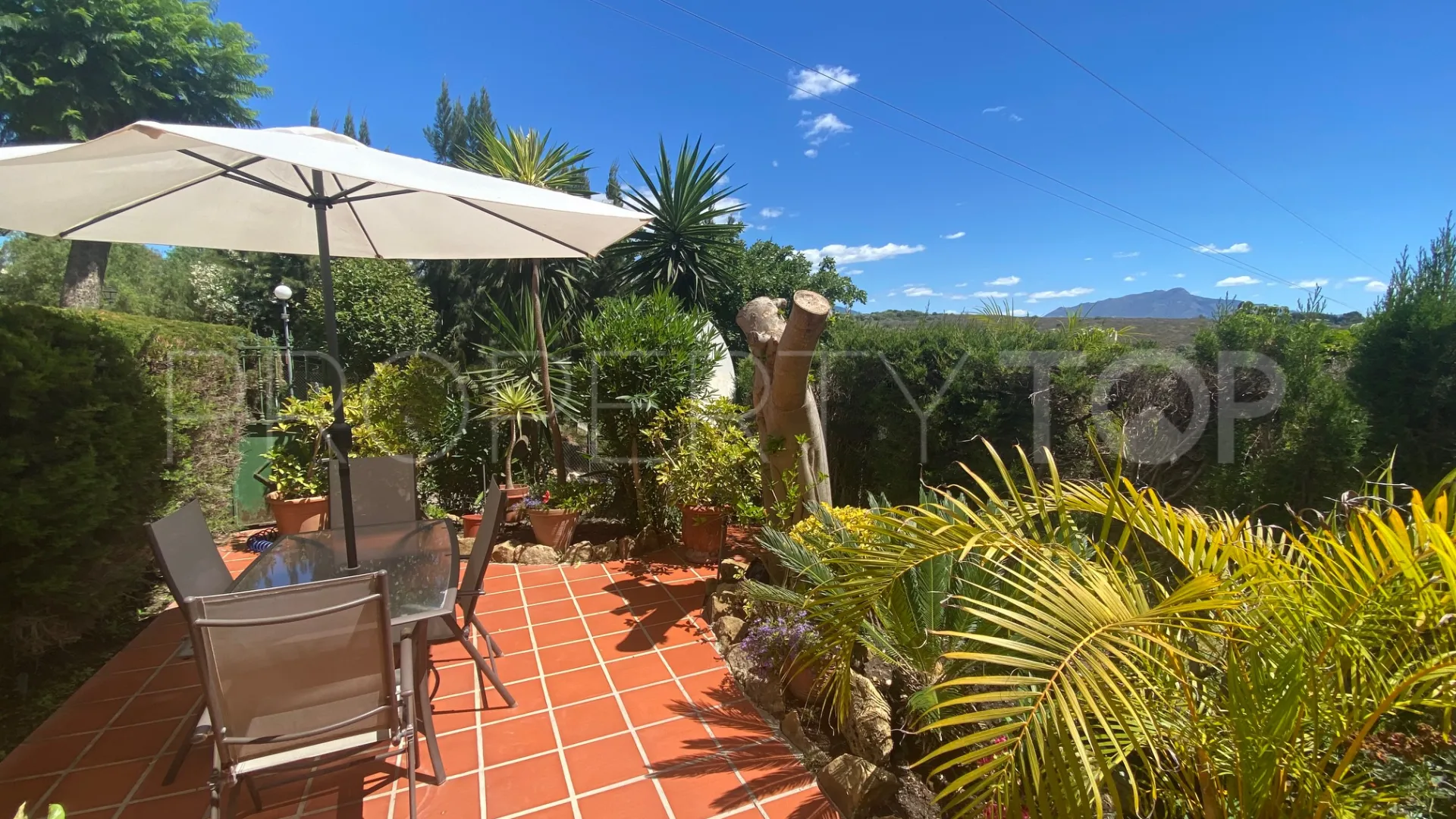 2 bedrooms ground floor duplex in Estepona for sale
