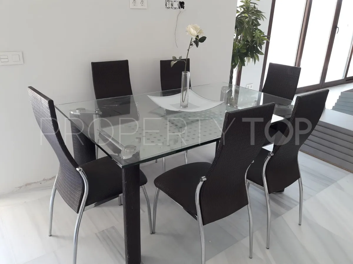 Paraiso Alto, villa de 6 dormitorios en venta