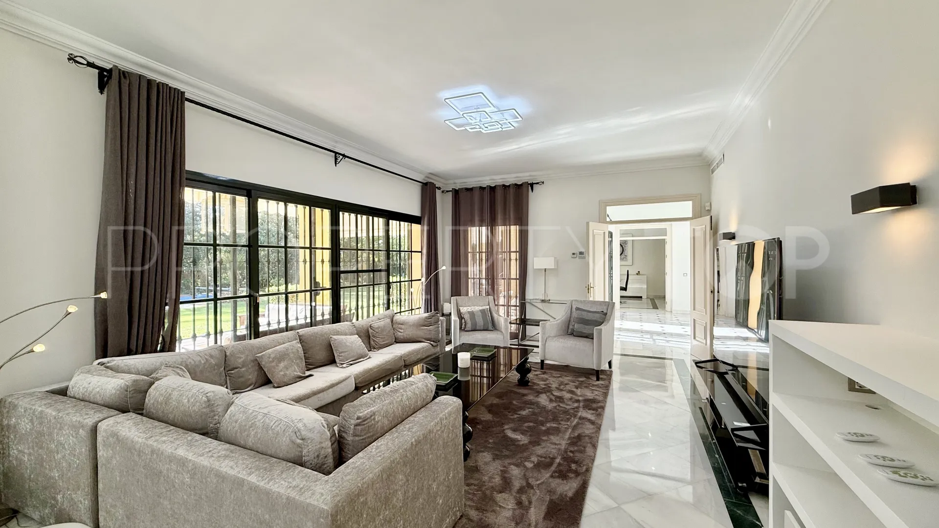 Villa en venta en Casasola
