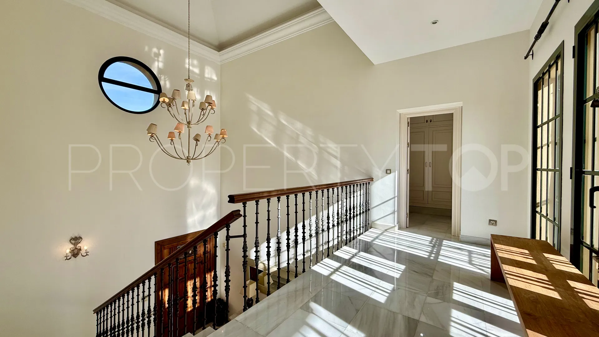 Villa en venta en Casasola