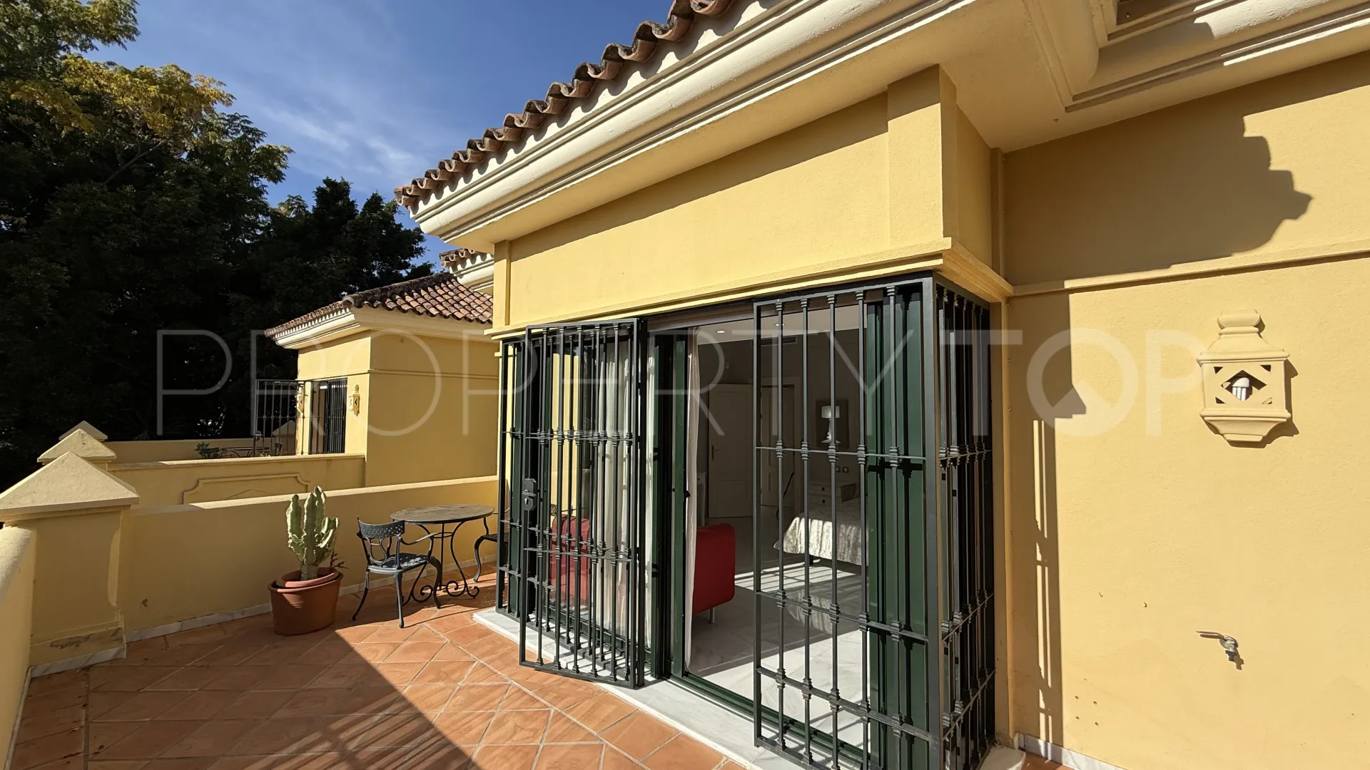 Villa en venta en Casasola