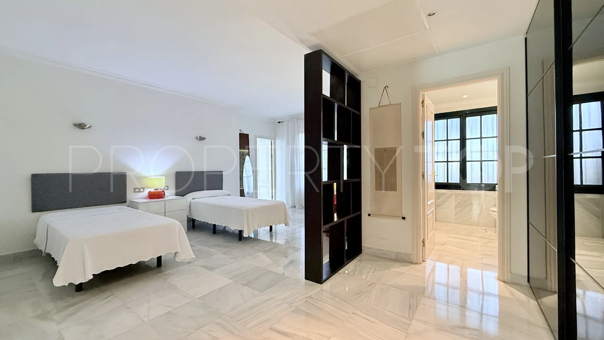 Villa en venta en Casasola