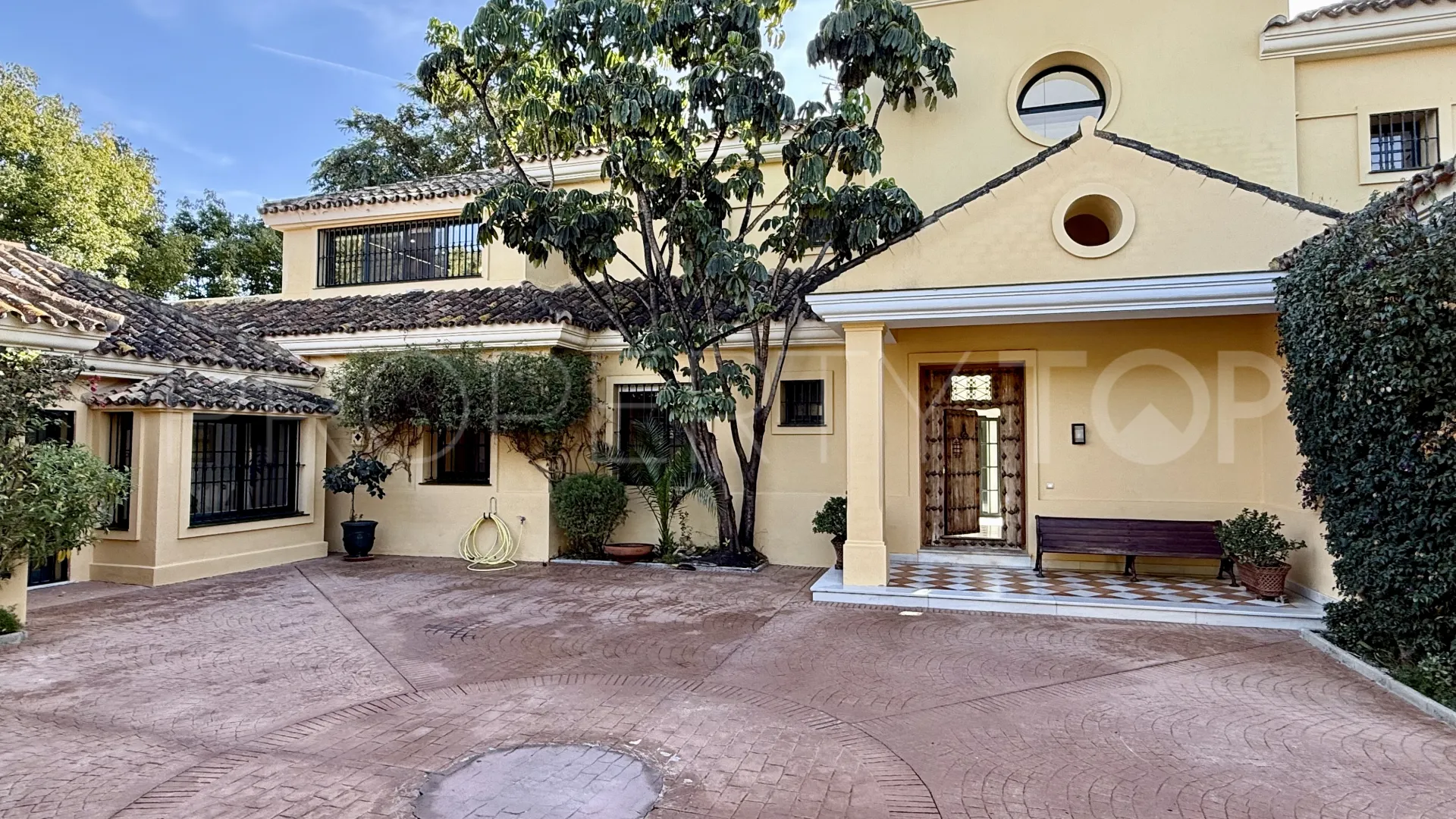 Villa en venta en Casasola