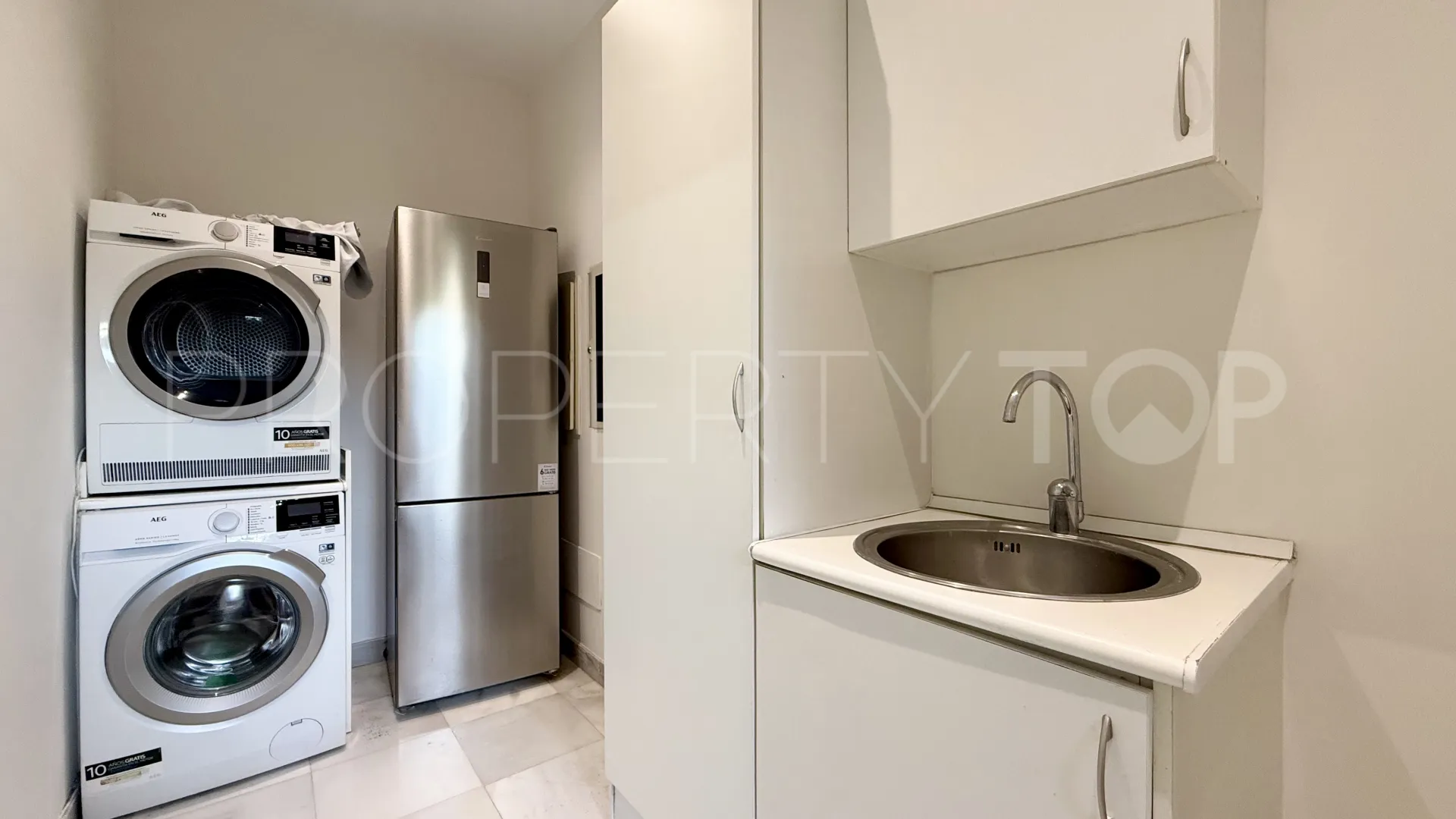 Villa en venta en Casasola