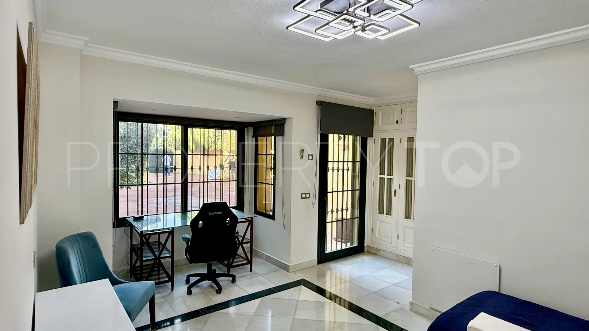 Villa en venta en Casasola