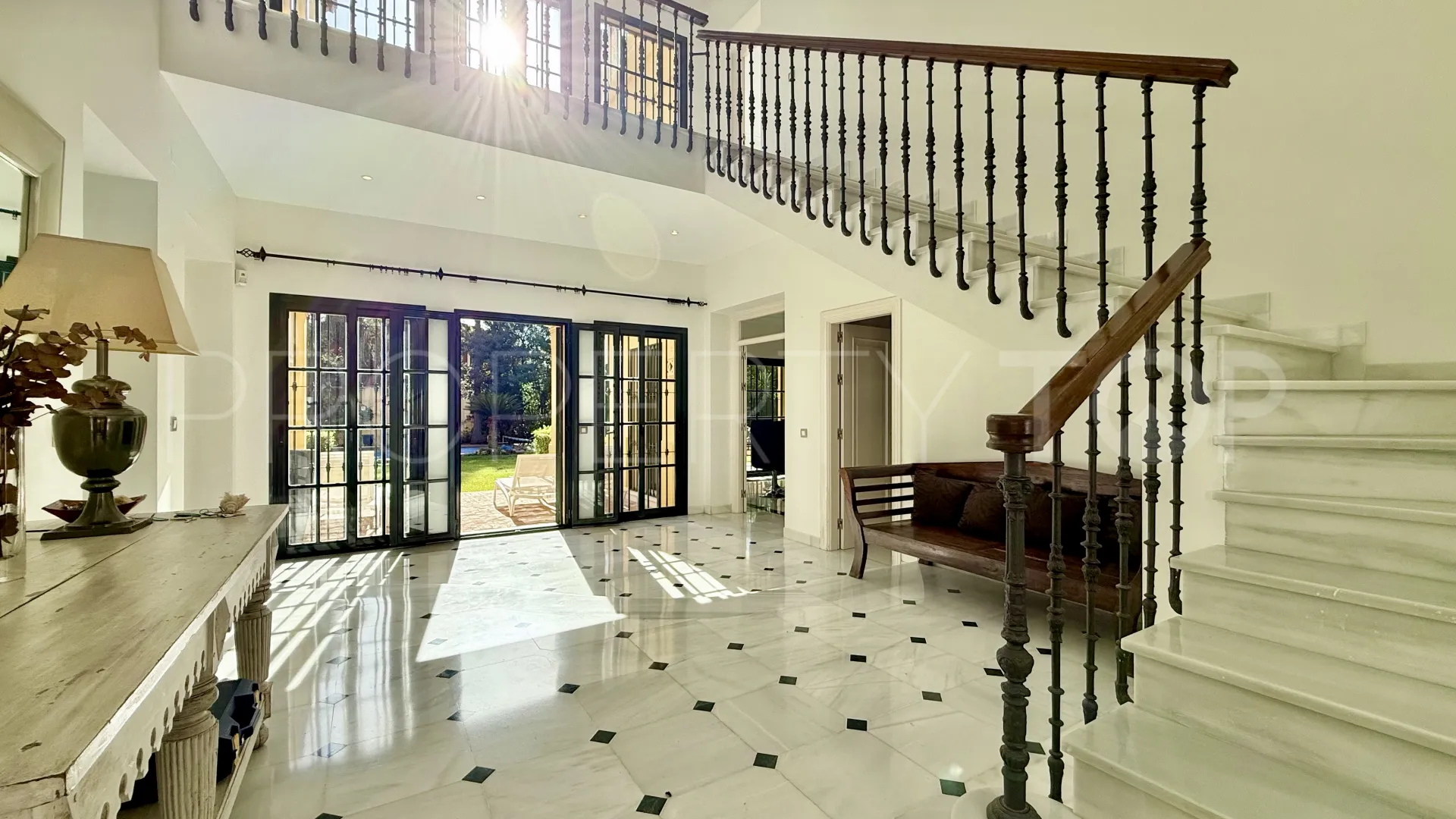 Villa en venta en Casasola