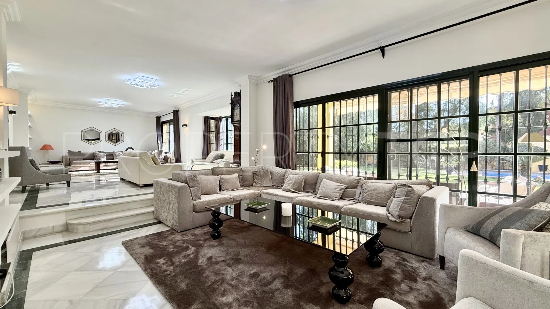 Villa en venta en Casasola