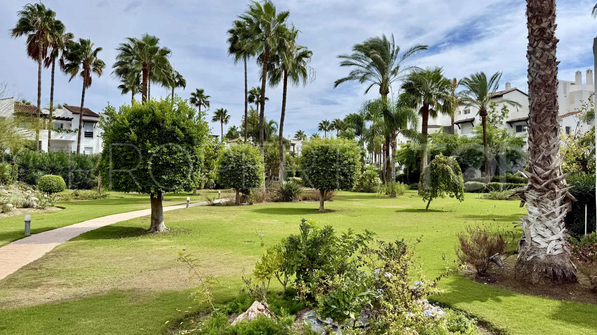 Apartamento planta baja con 3 dormitorios en venta en Costalita