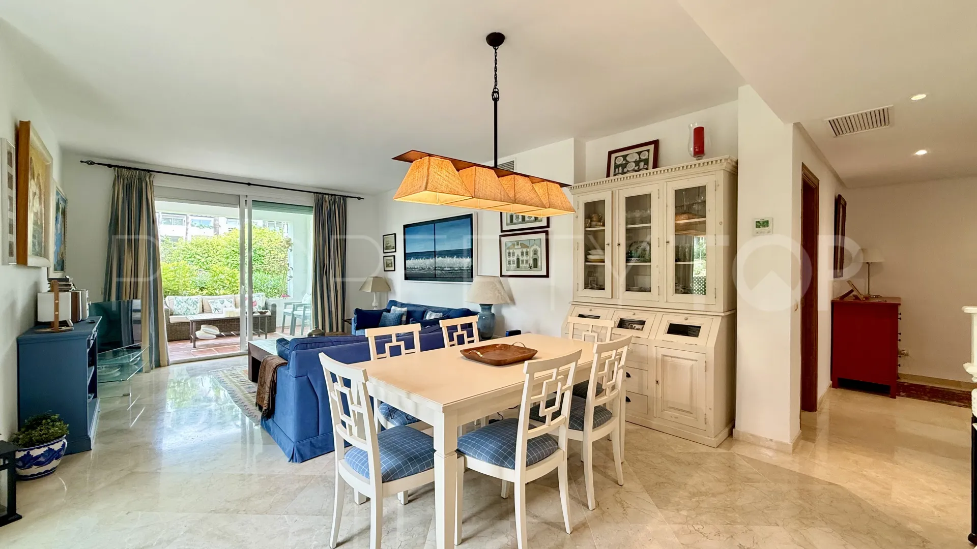 Apartamento planta baja con 3 dormitorios en venta en Costalita