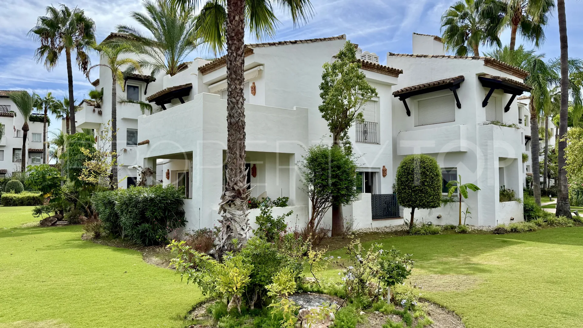 Apartamento planta baja con 3 dormitorios en venta en Costalita