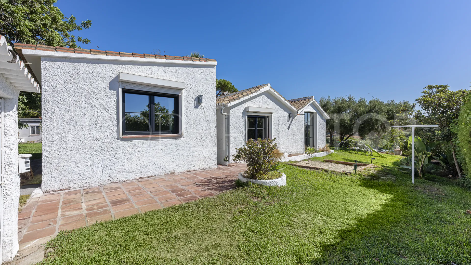 Guadalmina Alta 4 bedrooms villa for sale