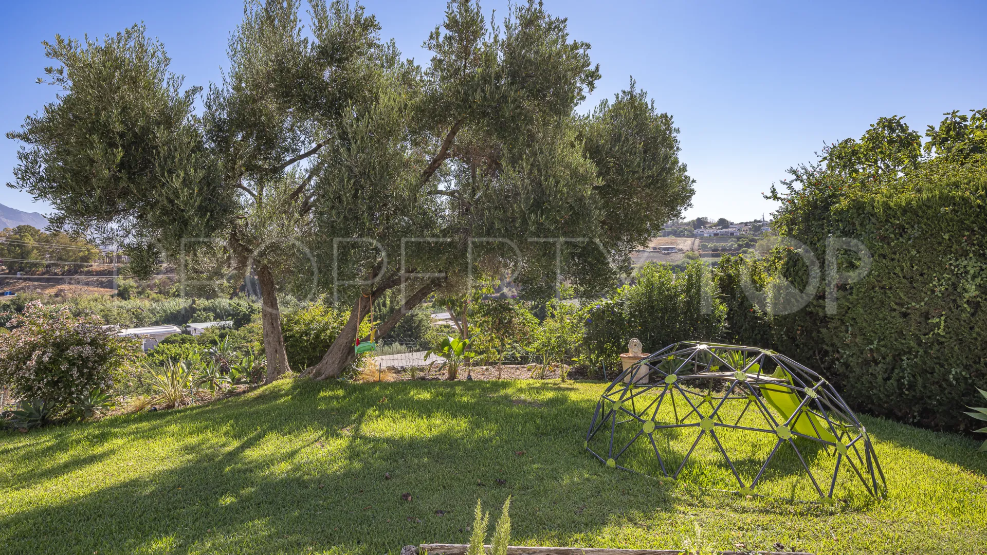 Guadalmina Alta 4 bedrooms villa for sale