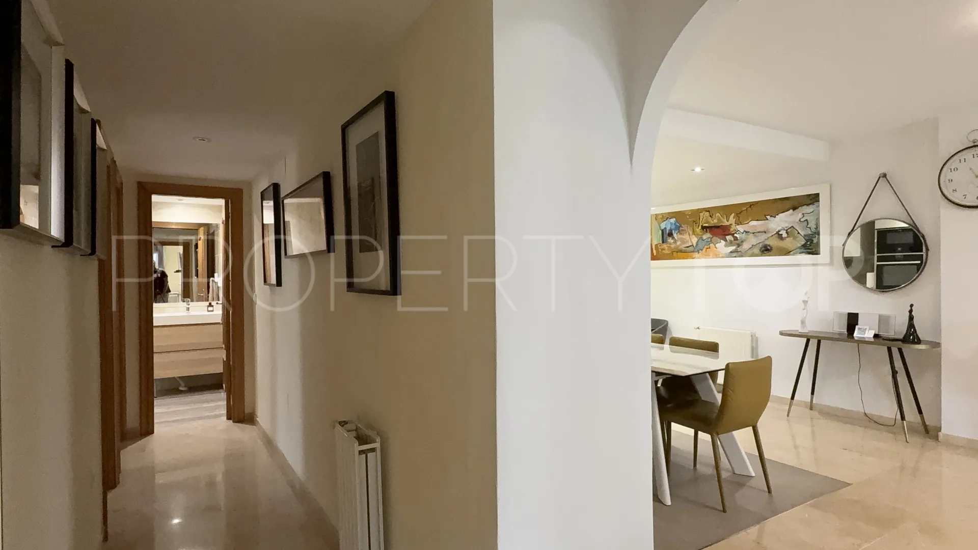 For sale apartment in Guadalmina Alta