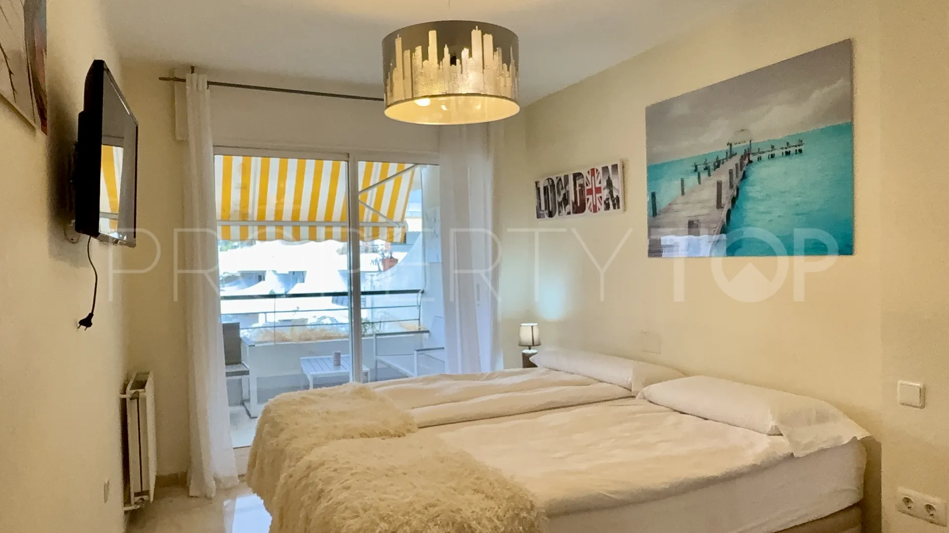 For sale apartment in Guadalmina Alta