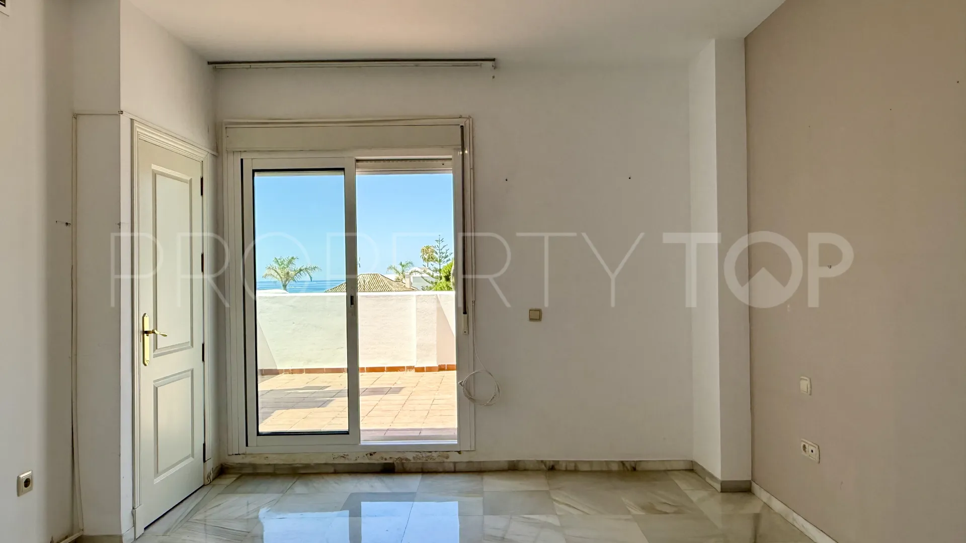Town house for sale in El Saladillo