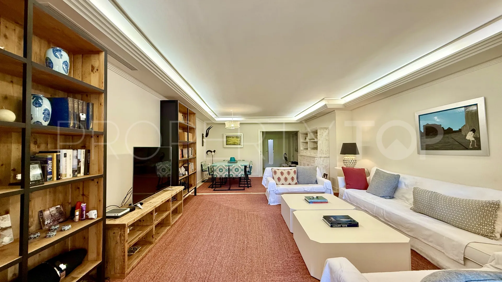 Alhambra los Granados apartment for sale