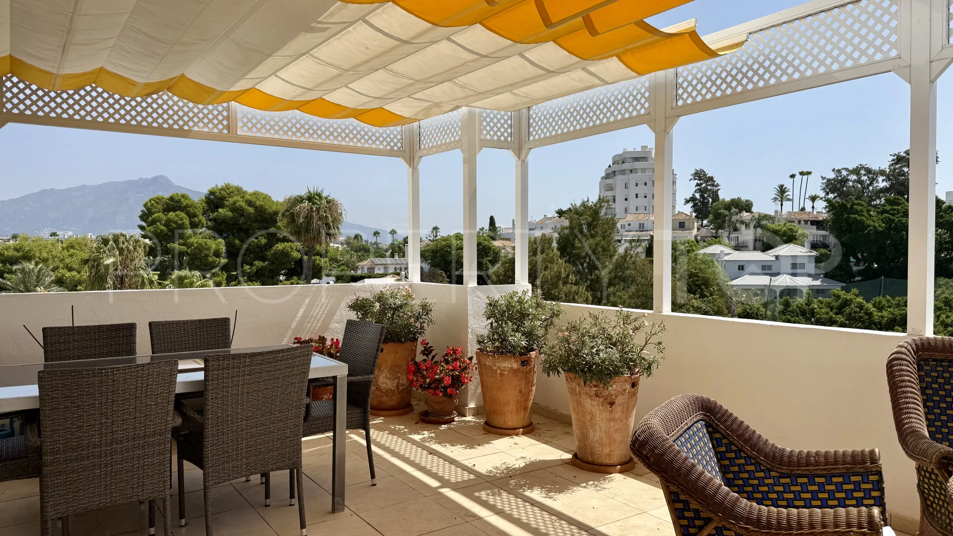 Guadalmina Alta, Ático a la venta de 4 dormitorios