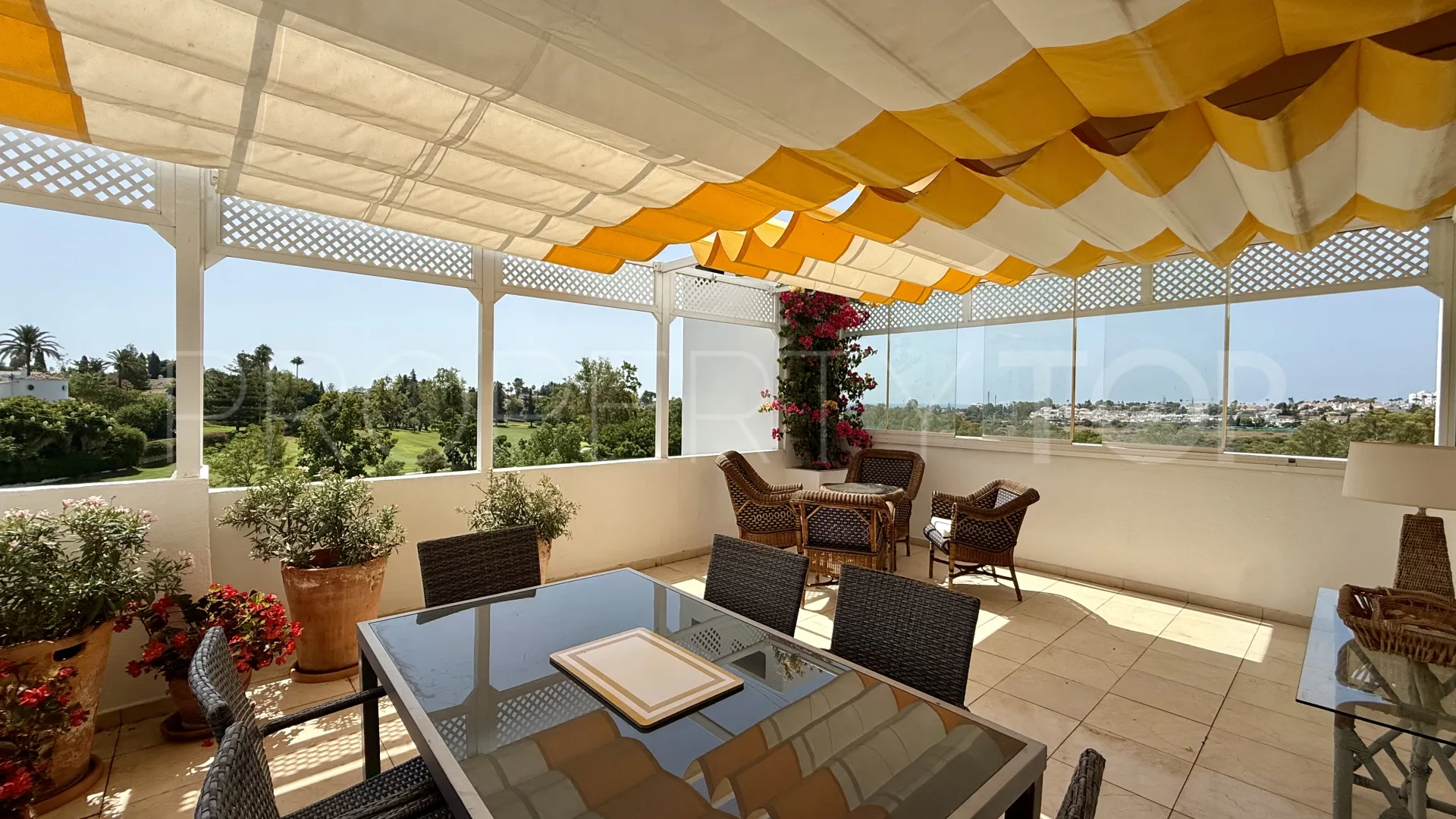 Guadalmina Alta, Ático a la venta de 4 dormitorios