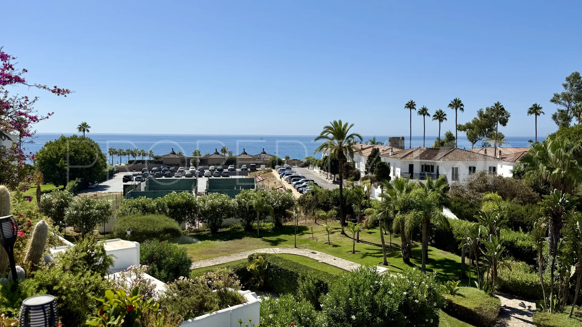 For sale Guadalmina Baja apartment with 4 bedrooms