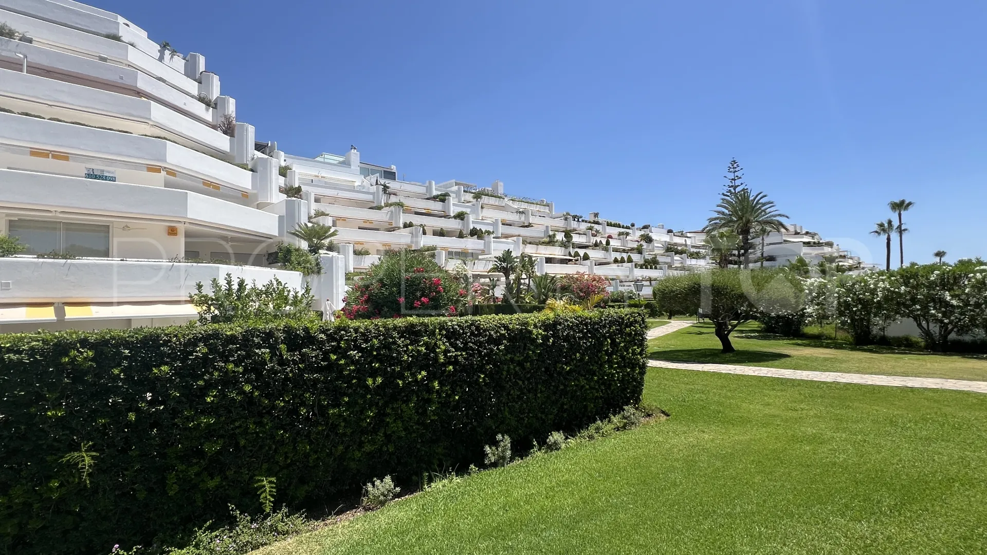 For sale Guadalmina Baja apartment with 4 bedrooms