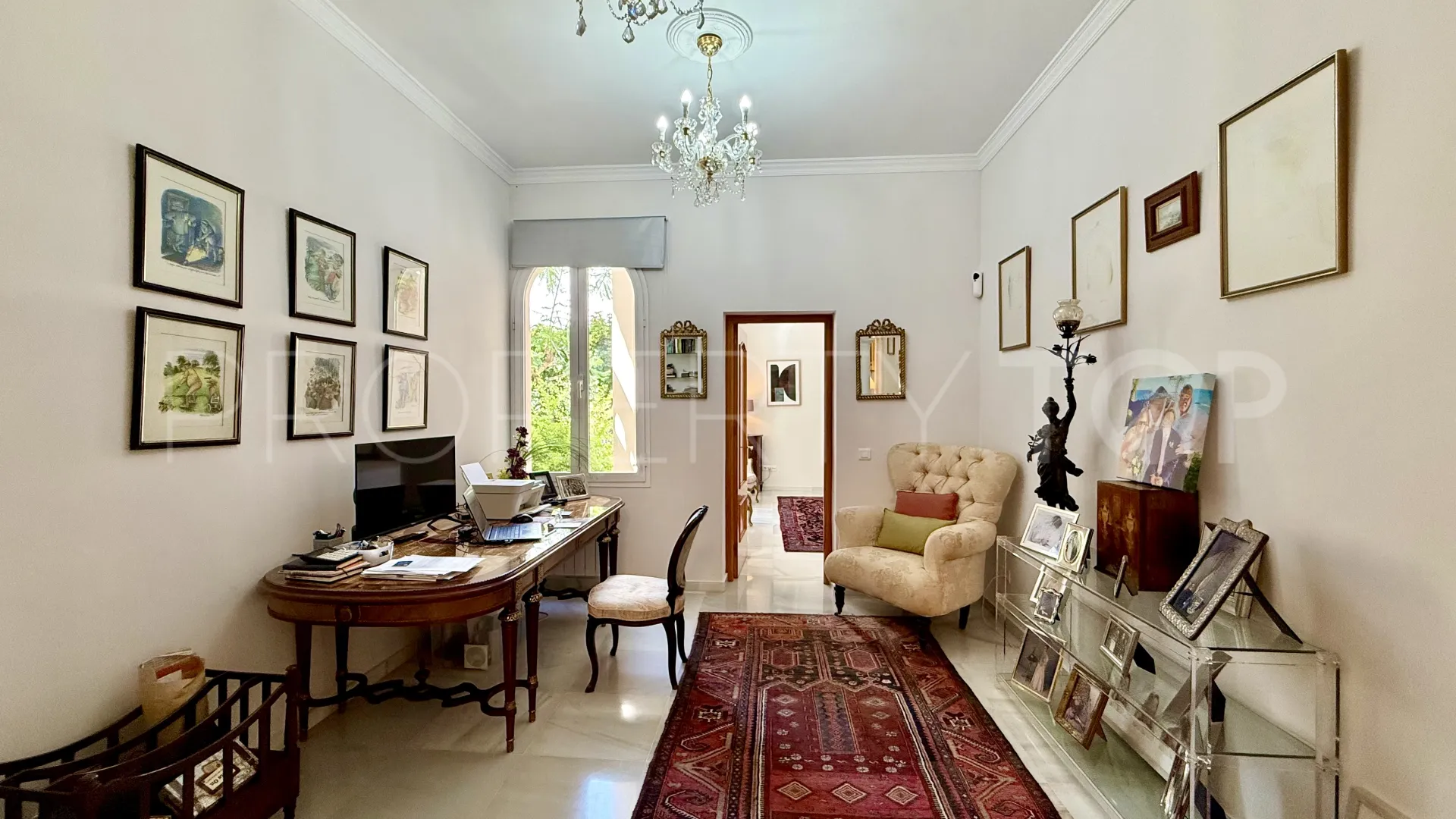 For sale villa with 5 bedrooms in El Presidente