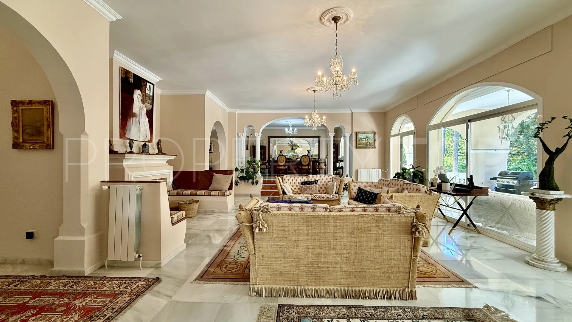 For sale villa with 5 bedrooms in El Presidente