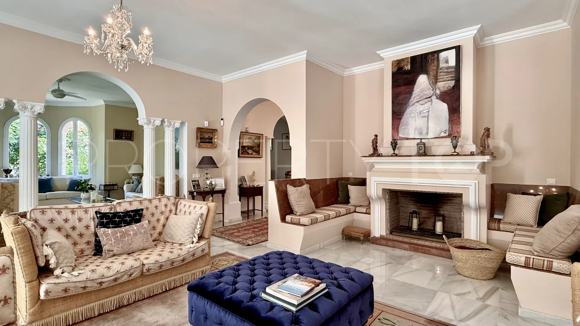 For sale villa with 5 bedrooms in El Presidente