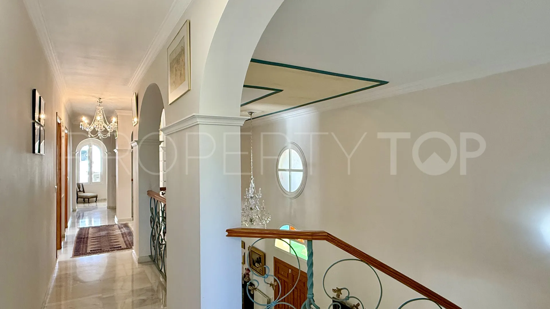 For sale villa with 5 bedrooms in El Presidente