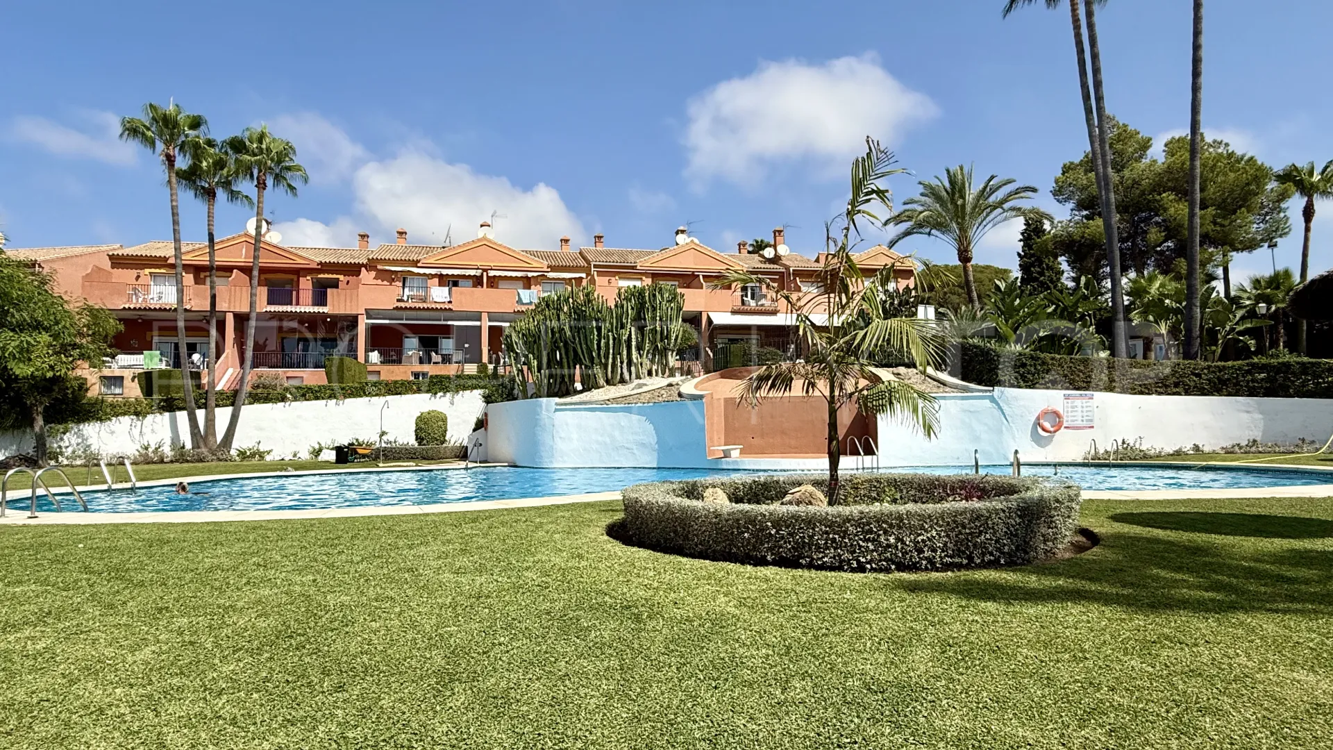 Town house with 3 bedrooms for sale in Monte Biarritz