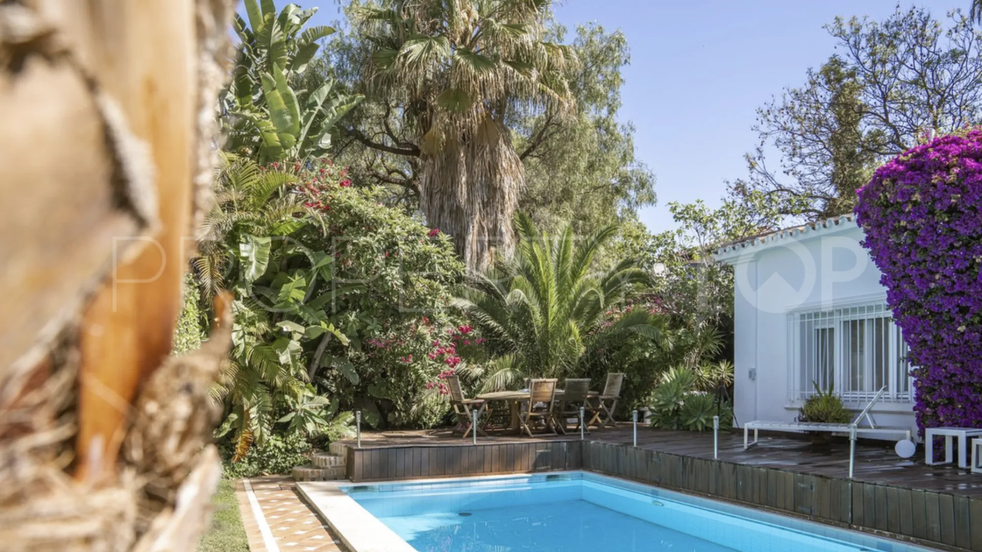 Villa for sale in Guadalmina Alta with 3 bedrooms