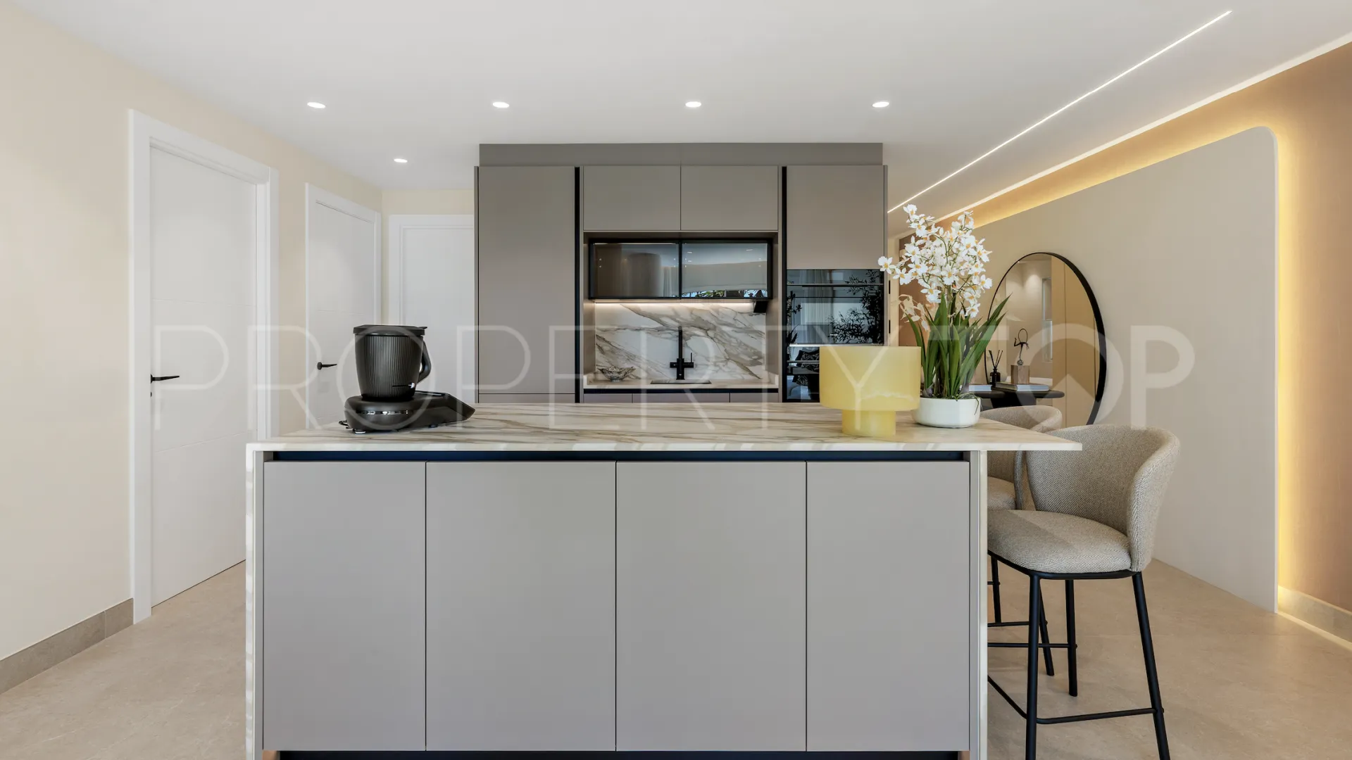 For sale ground floor apartment in Costalita