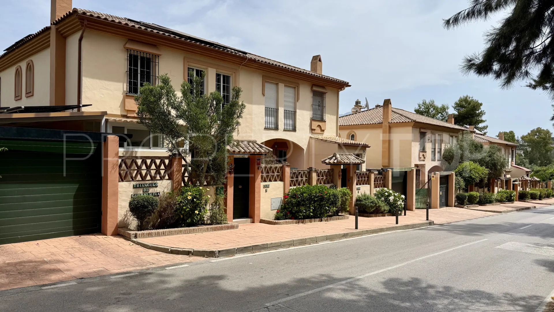 Pareado en venta en Guadalmina Alta