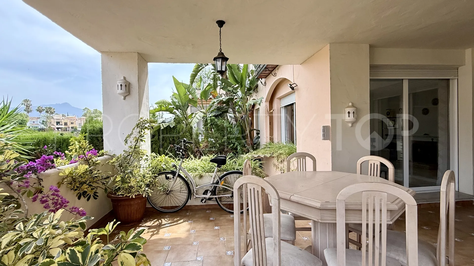 Pareado en venta en Guadalmina Alta