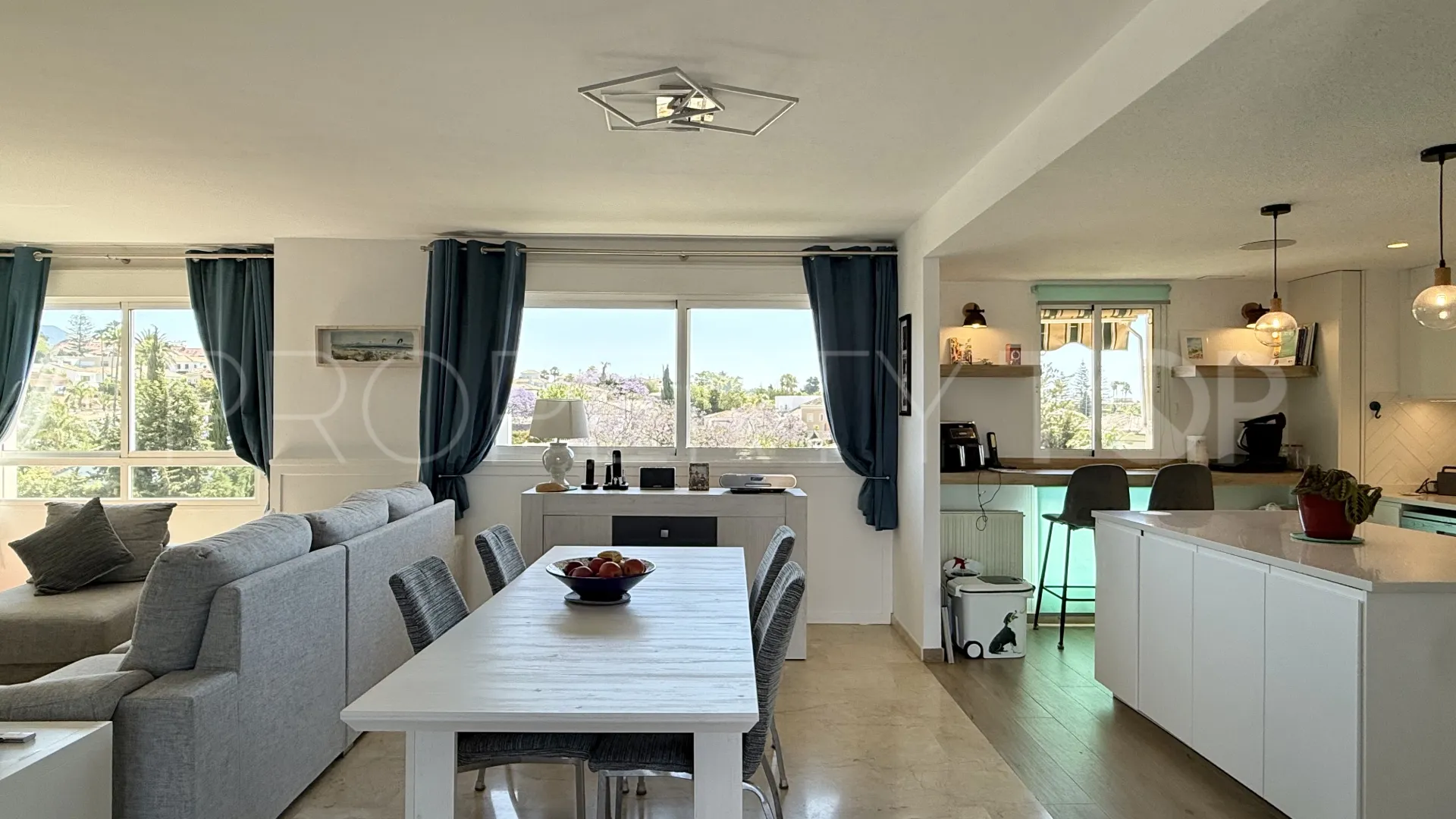 Ático a la venta en Guadalmina Alta