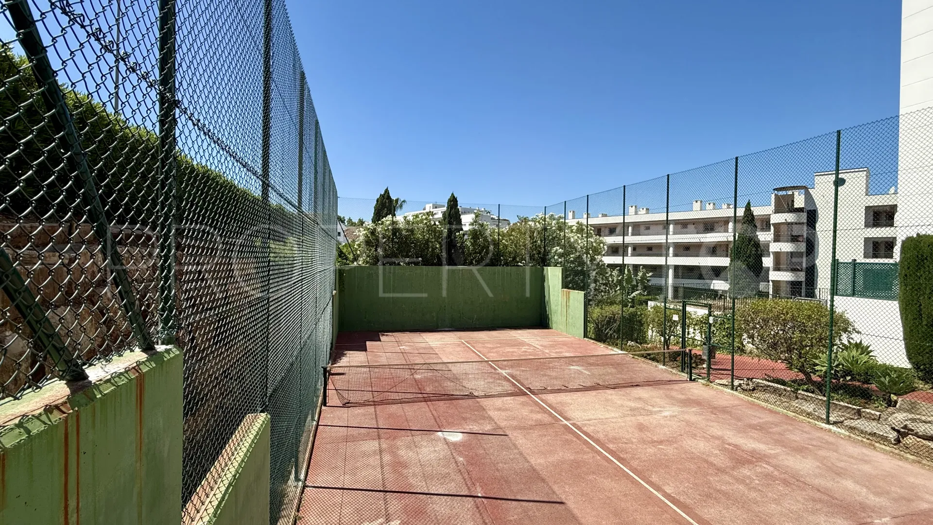 Ático a la venta en Guadalmina Alta
