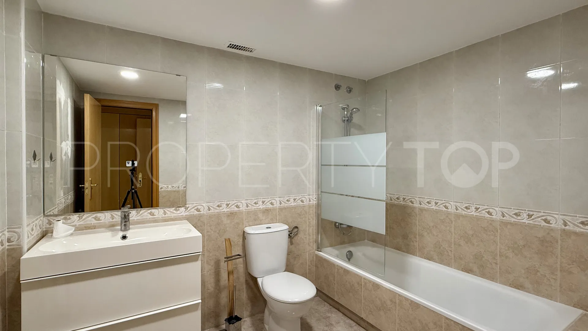 3 bedrooms apartment in Guadalmina Alta for sale