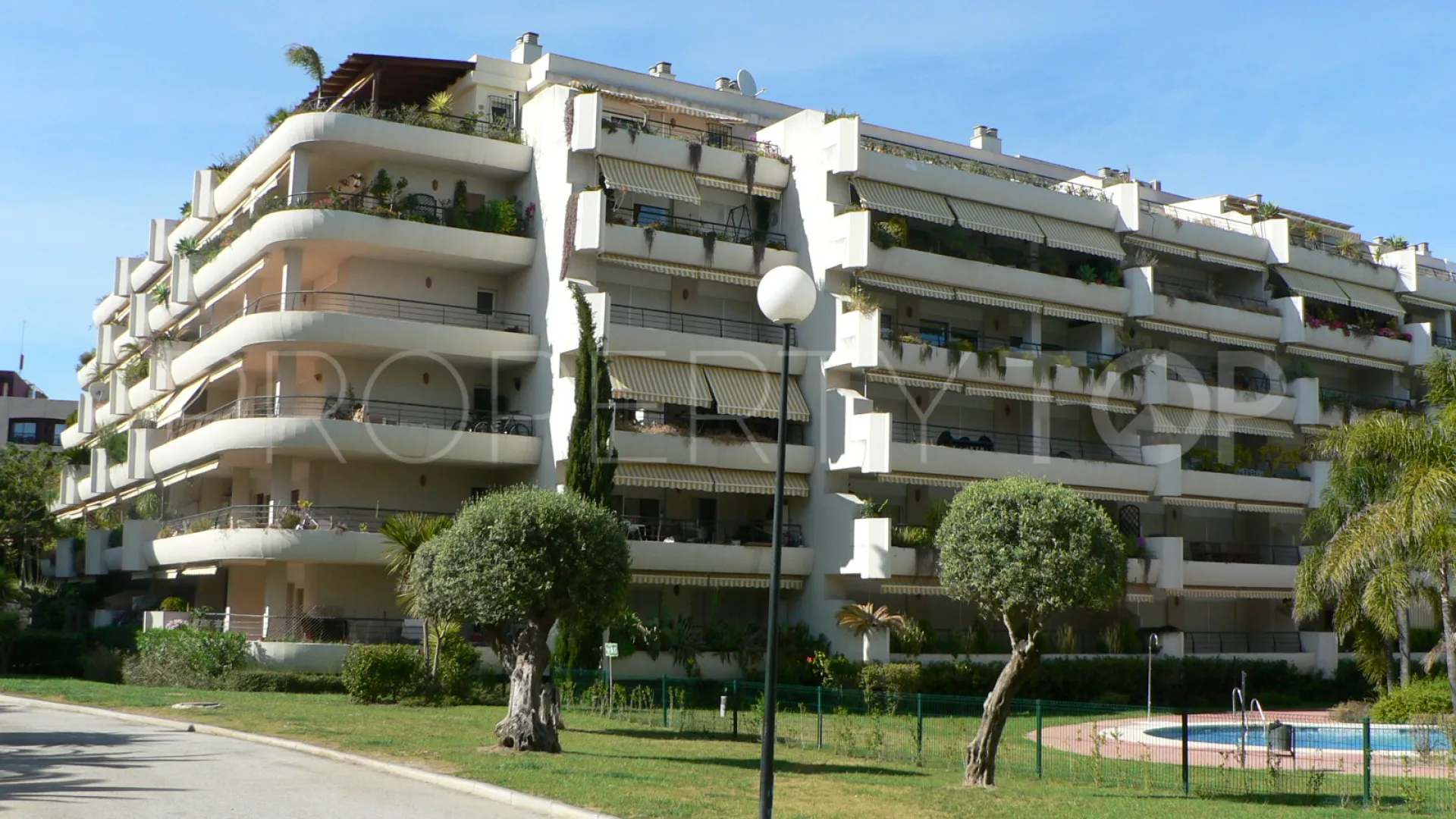 3 bedrooms apartment in Guadalmina Alta for sale