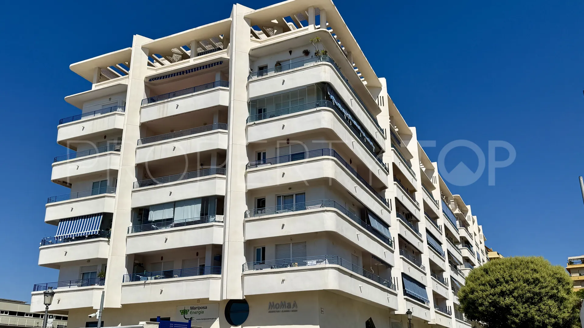Duplex penthouse for sale in San Pedro de Alcantara with 3 bedrooms