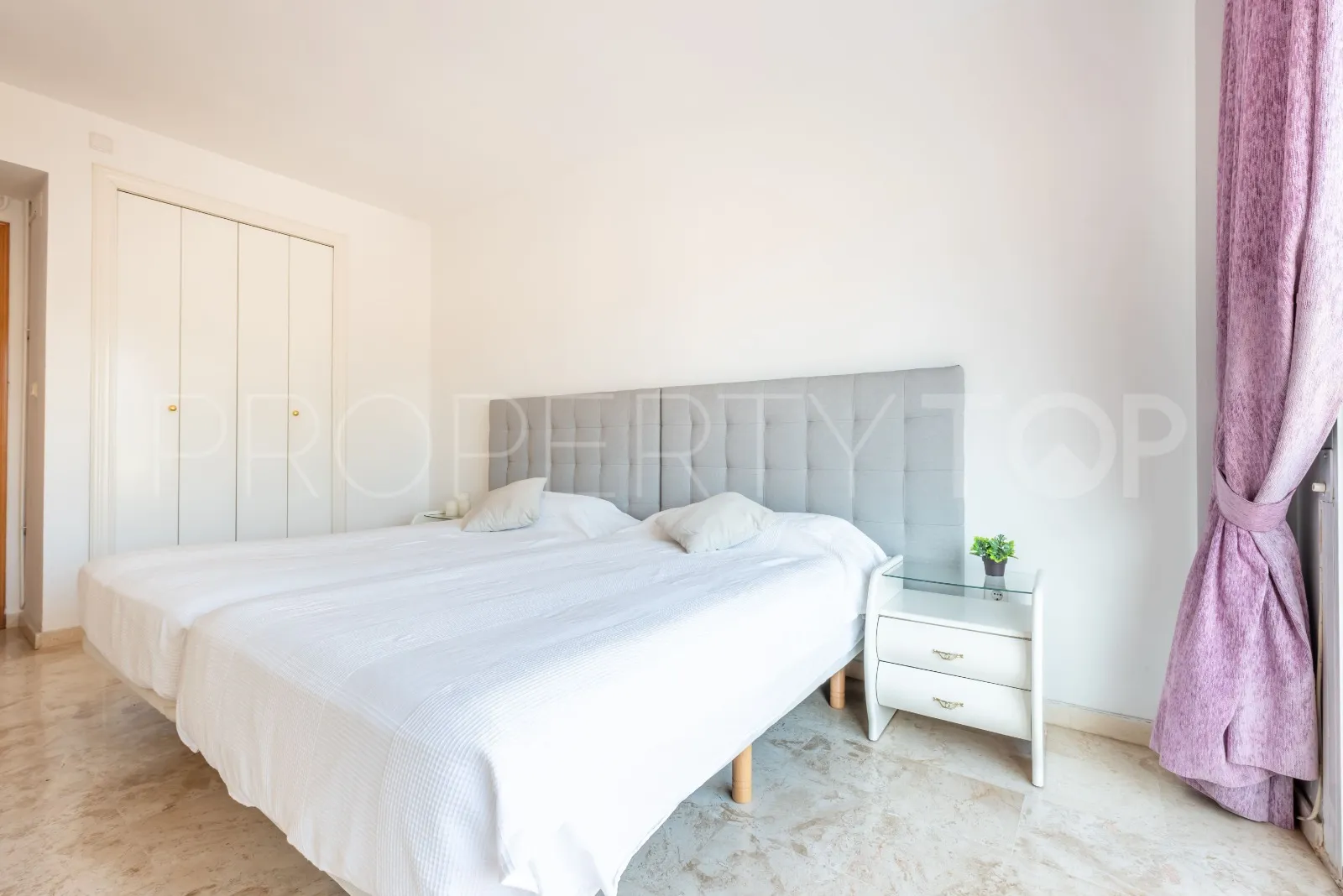Comprar atico duplex en Guadalmina Alta de 3 dormitorios