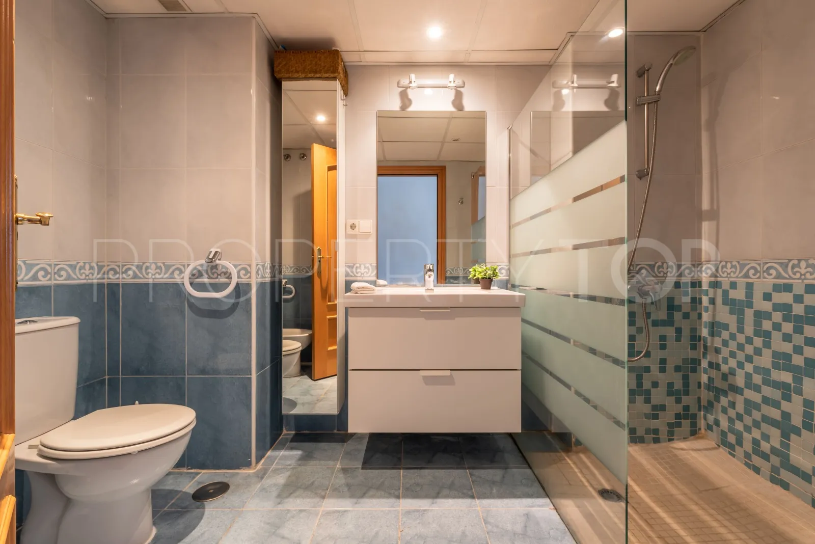 Comprar atico duplex en Guadalmina Alta de 3 dormitorios