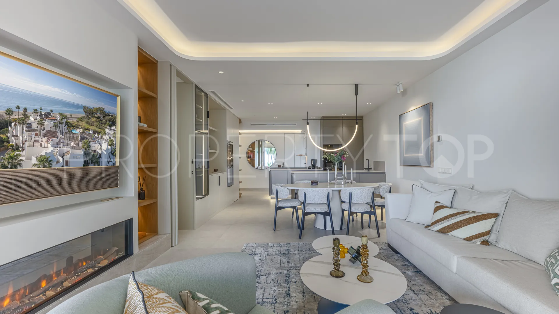 Comprar apartamento con 3 dormitorios en Bahía del Velerín
