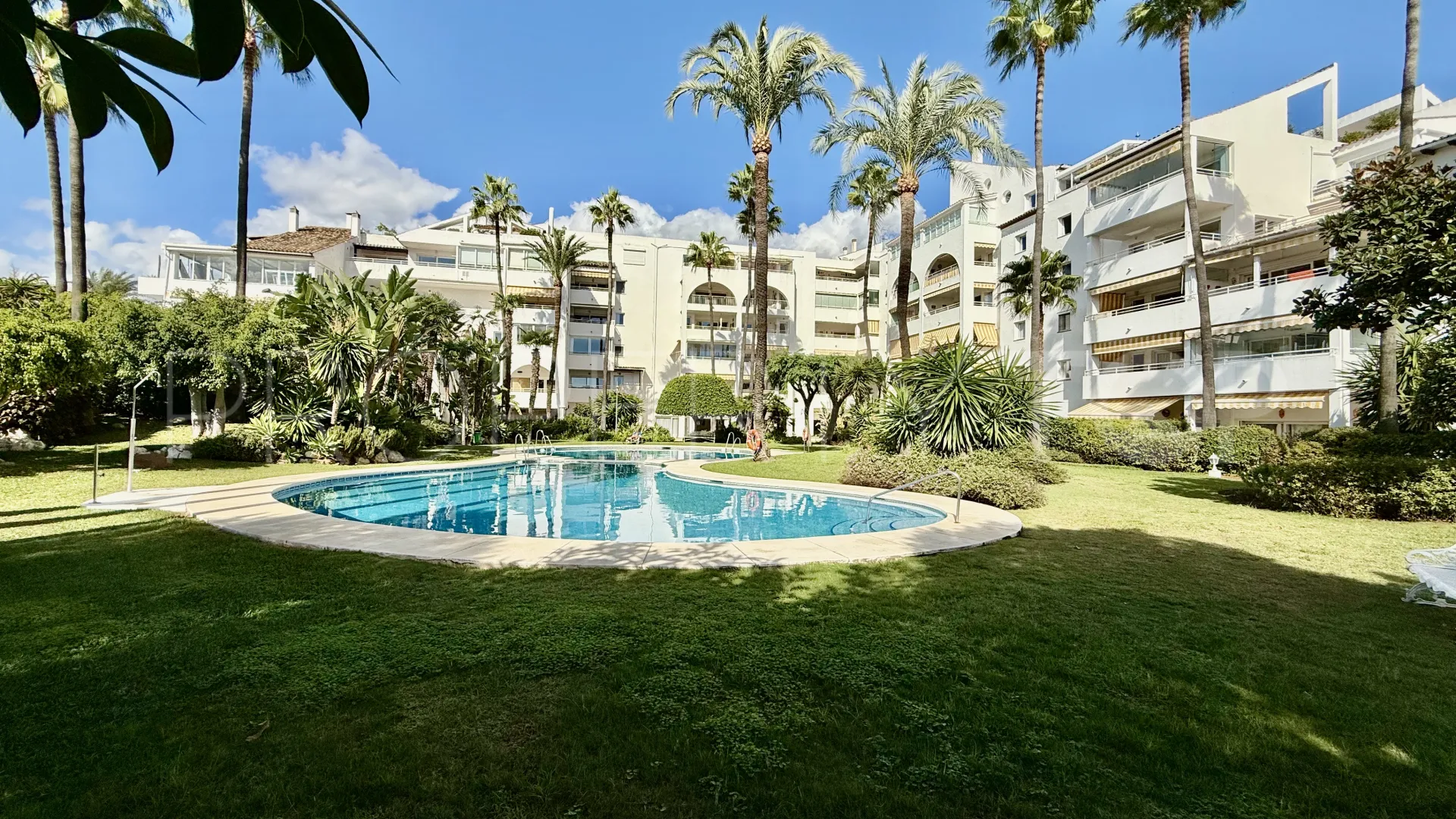Atalaya, apartamento en venta con 3 dormitorios