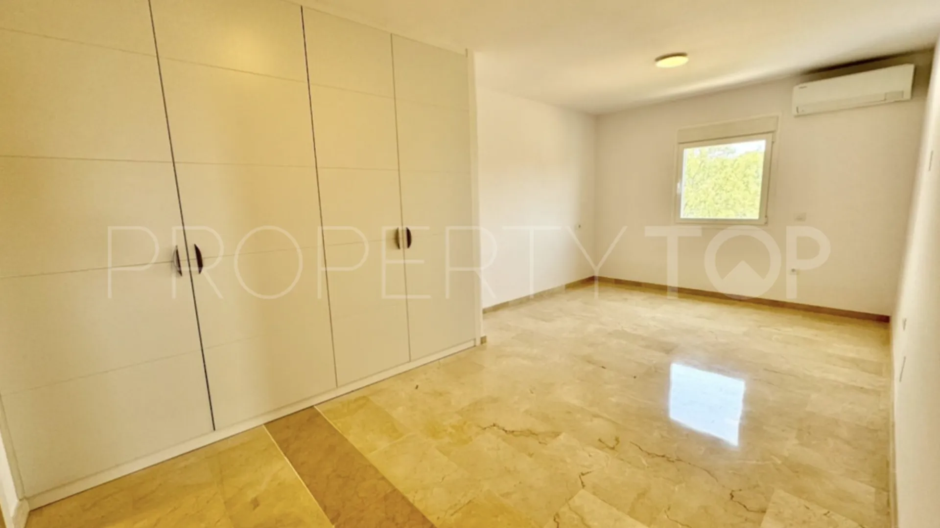 Atalaya, apartamento en venta con 3 dormitorios