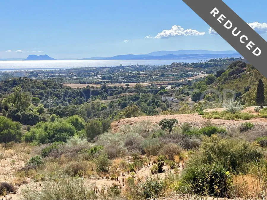 Residential plot for sale in New Golden Mile