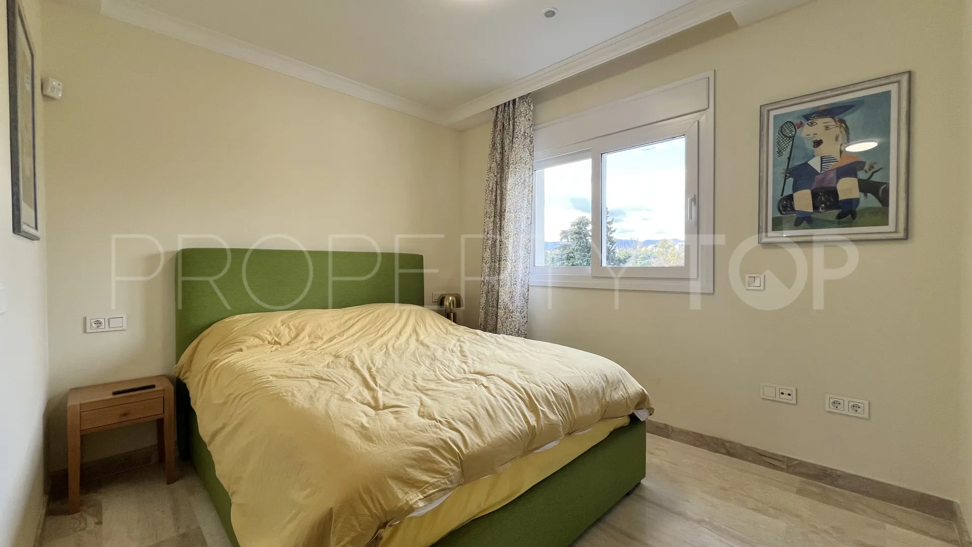For sale villa in Guadalmina Alta