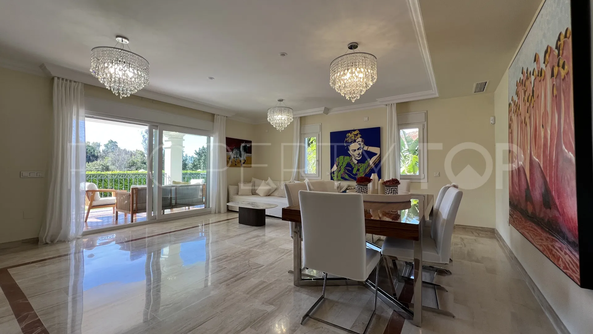 For sale villa in Guadalmina Alta